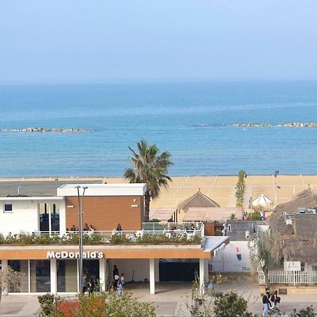 Appartamento Regina Elena Al Mare Pescara Esterno foto